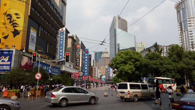 上海“徹底現調”レポート【５】「南京東路」と「南京西路」の大きな違い